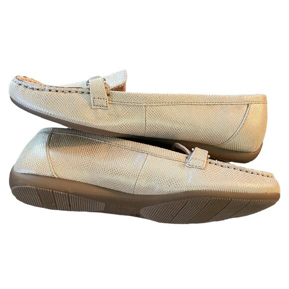 Naturalizer Slip On Sydney Loafer Beige Size 9 - Picture 4 of 8